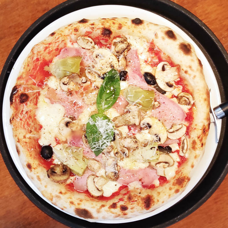 Pizza Capricciosa