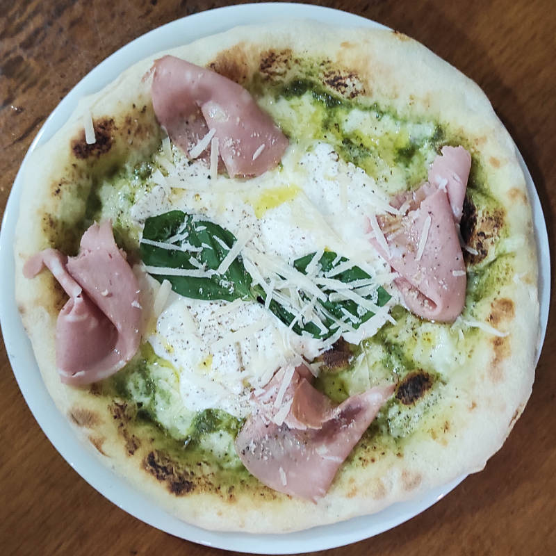 Pizza Pesto