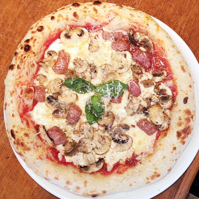 Pizza Boscaiola